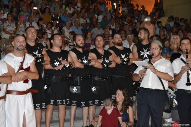 20 concierto de bandas moros y cristianos denia 2017 desfilando