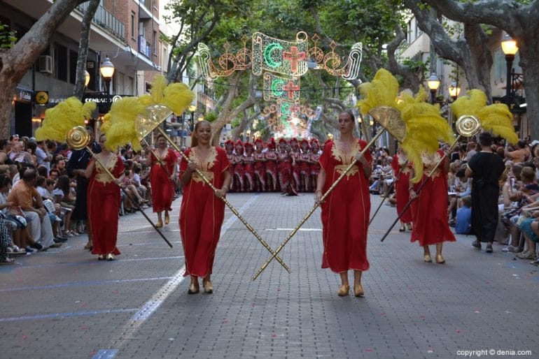 Capitanía mora 2017 Filà Amazigh - Escuadra de las guardianas de las costumbres Amazigh