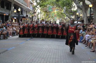 Desfile de gala Moros y Cristianos Dénia 2017 – Filà Cavallers del Me’n Fot