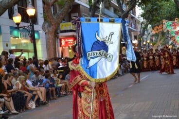 Desfile de gala Moros y Cristianos Dénia 2017 – Filà Bereberes