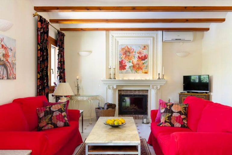 Acogedora sala de estar Quality Rent a Villa