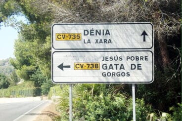 cartel informativo cruce jesus pobre