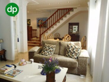 Casa pueblo sala de estar donpiso