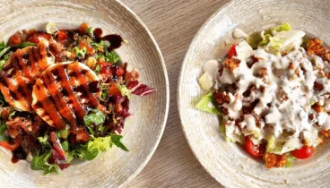 Ensalada fresca con contrastes de sabor