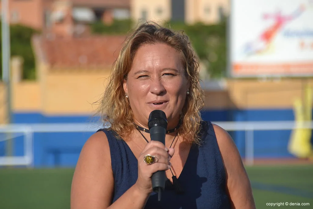 El CD Dénia sigue con su campaña de captación de socios 1 gema estrela en su parlamento 1