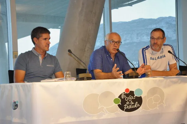 jorge jorro junto a ricard perez y vicent fornes