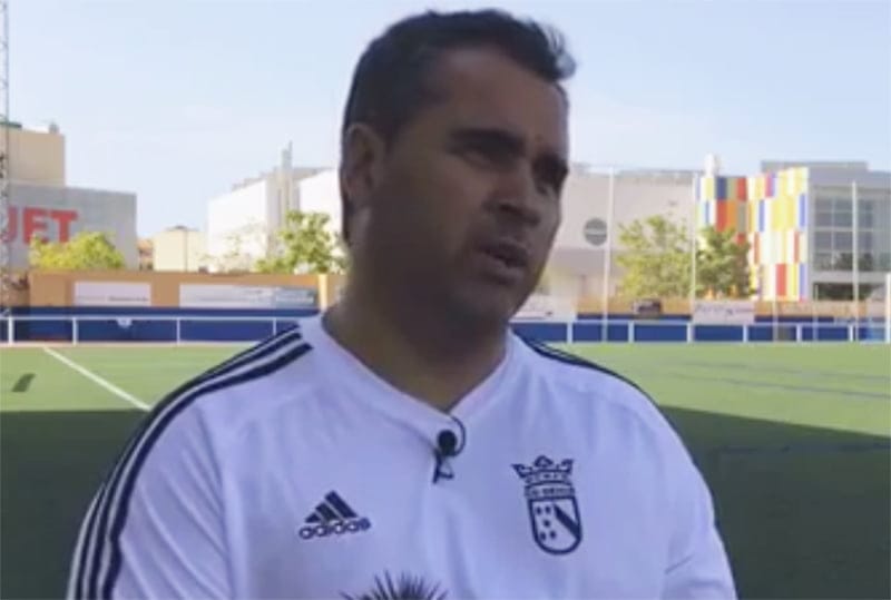 Juanma Bermejillo hace sudar a los chicos del Dénia Futsal 1 juanma bermejillo en el campo diego mena