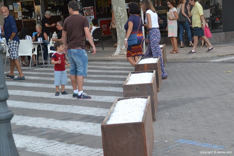Maceteros inicio calle Marqués de Campo