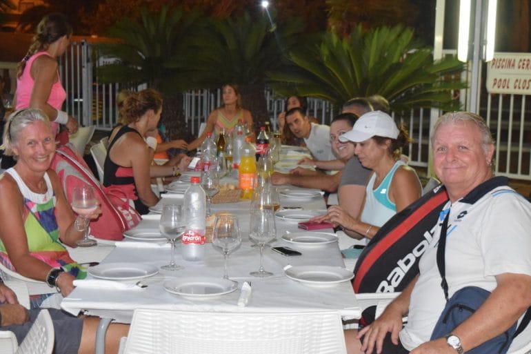 Momento de la velada en el Club Tenis Dénia