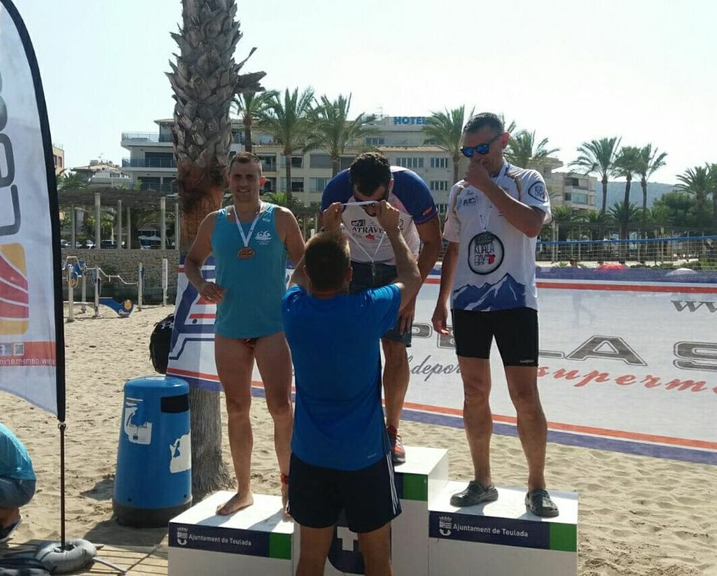 Destacada actuación de Ramón Grimalt en la <em>'XXII Travesada al Port de Moraira'</em> 1 ramon grimalt en el podio de moraira