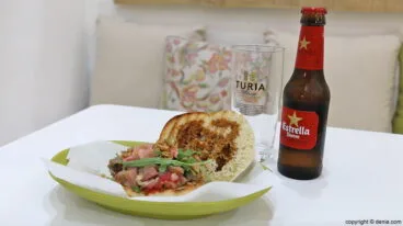 Mollete Japo (Tartar de atún) Tempura Bar