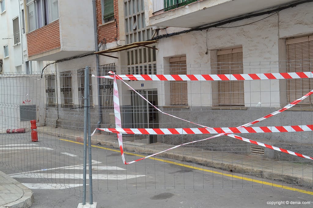 vallas de acceso a la escalera 1