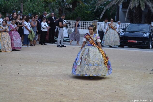 04 recepcion presentacion falleras mayores denia 2018 llegada de carla
