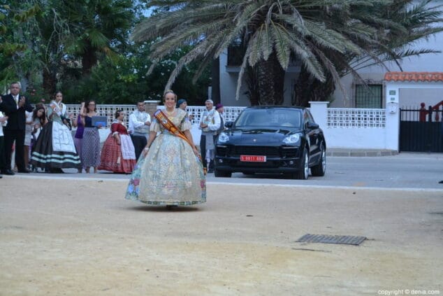 05 recepcion presentacion falleras mayores denia 2018 llegada de melani