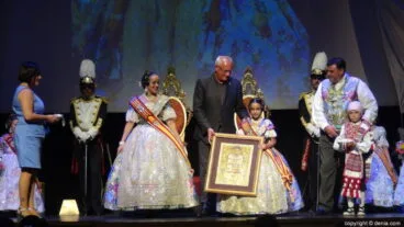 Presentación Falleras Mayores Dénia 2018 – Entrega de Nomenaments