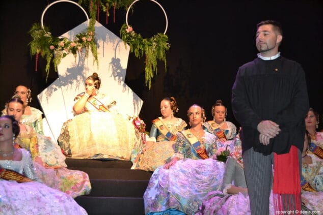 15 presentacion falla centro 2018 exaltacion de raquel