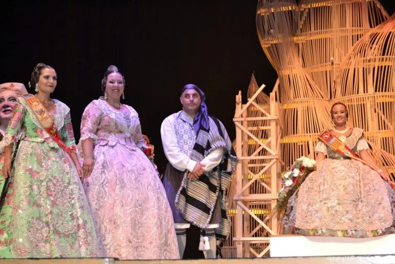 Presentación Port Rotes 2018 - Falla Darrere