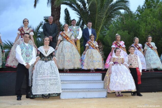20 recepcion presentacion falleras mayores denia 2018 falla saladar