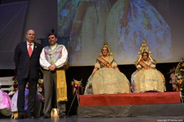 Presentación Falleras Mayores Dénia 2018 – Cofradía de la Santíssima Sang