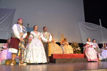 Presentación Falleras Mayores Dénia 2018 – Falla Port Rotes