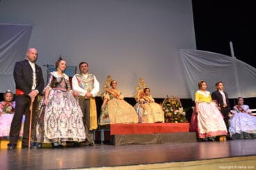 Presentación Falleras Mayores Dénia 2018 – Falla Diana