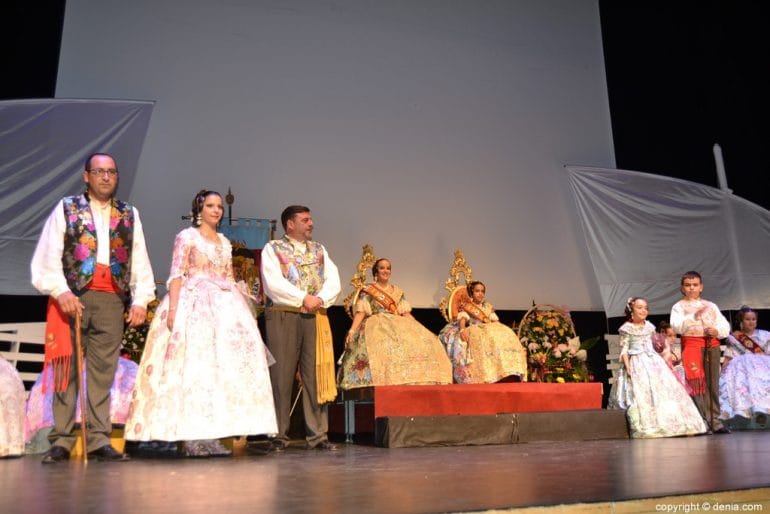 Presentación Falleras Mayores Dénia 2018 - Falla Les Roques