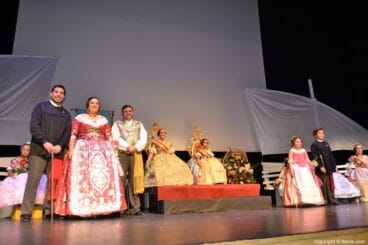 Presentación Falleras Mayores Dénia 2018 – Falla Centro