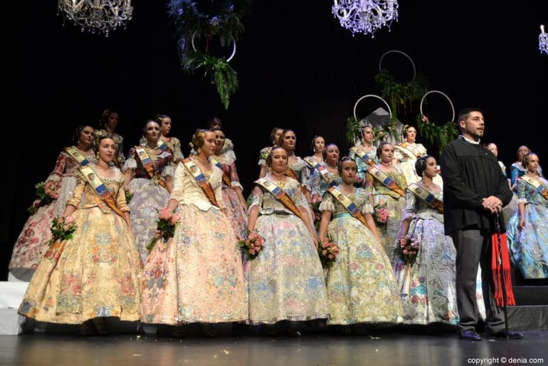 Presentación falla Centro 2018 - Falleras