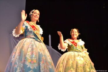 Presentación Falleras Mayores Dénia 2018 – Bellezas de San Vicente del Raspeig