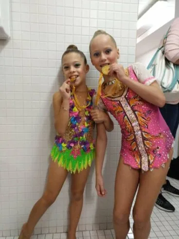 Club GR Denia  sofia y sasha OROS