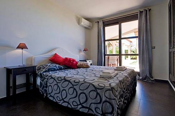 dormitorio aguila rent a villa