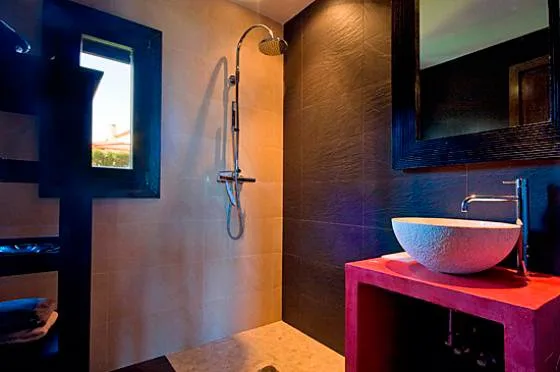 ducha aguila rent a villa