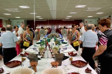exposicion de los trabajos realizados en los talleres de las aulas de la tercera edad