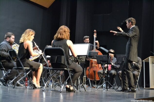 <em>Mediterranean Harmonies</em> llena de calidad y buen gusto el escenario dianense 7 formacion mediterranean harmonies