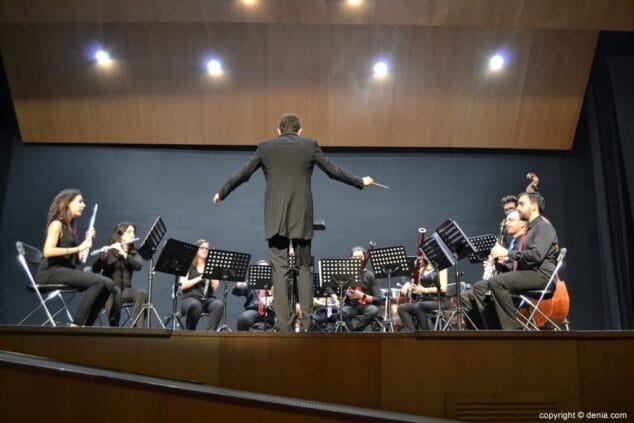 <em>Mediterranean Harmonies</em> llena de calidad y buen gusto el escenario dianense 2 mediterranean harmonies en denia