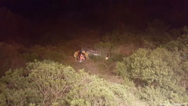 rescate del conductor accidentado en les planes