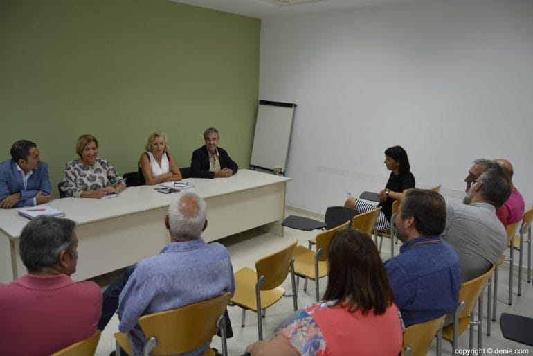 Reunión de la Xarxa d'Alcaldes con la Conselleria de Sanidad