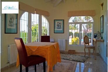 Sala de estar de la villa Stella Inmo Consulting