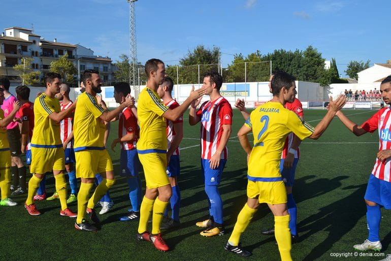 Saludos entre los jugadores