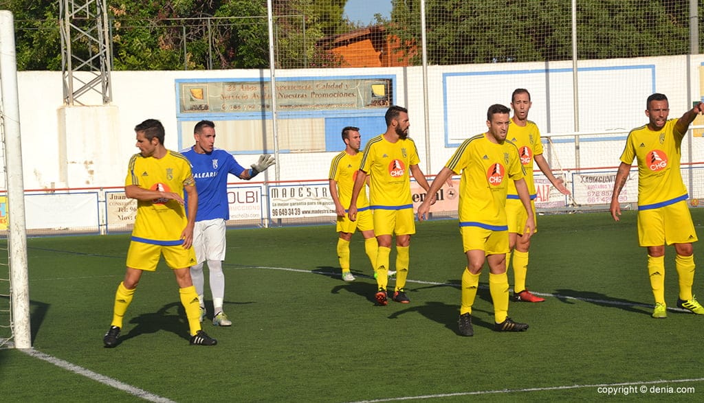 seriedad defensiva en el cd denia