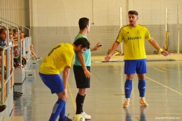 tarin y alex pla durante un partido