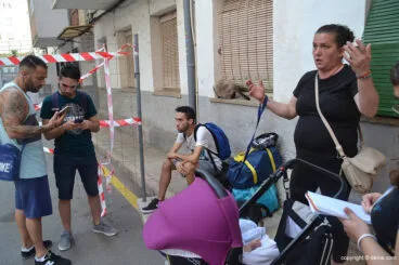 Vecinos desalojados del Grupo Antonio Catalá