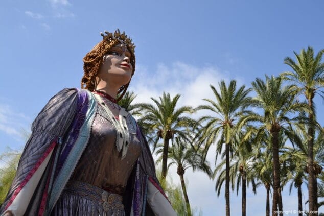 23 dianium dansa celebra el 9 doctubre carmesina