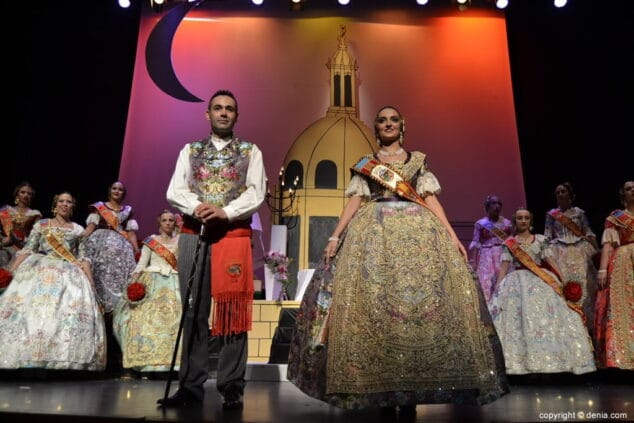 30 presentacion paris pedrera 2018 presidente y fallera mayor