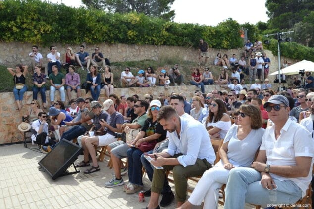 33 dna festival gastronomic denia 2017 publico en el escenario principal