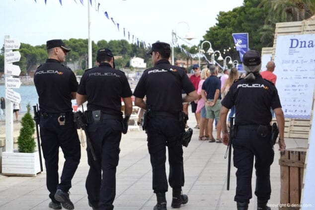 46 dna festival gastronomic denia 2017 agentes de policia nacional denia