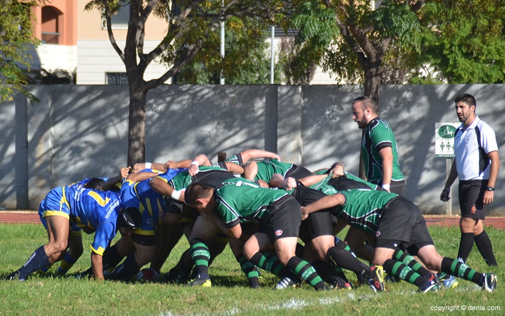 ambos equipos en una melee