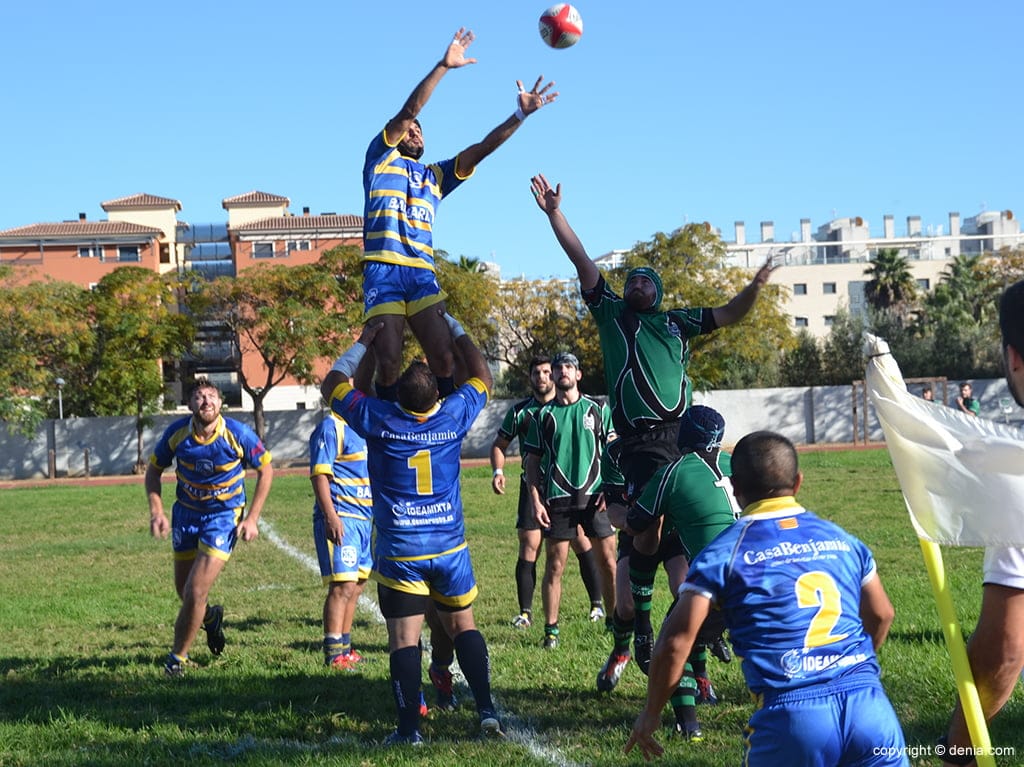 balon para el equipo dianense