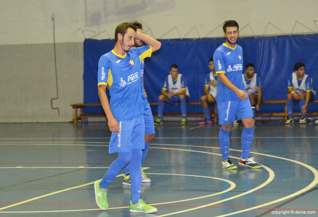defensores dianenses durante el partido