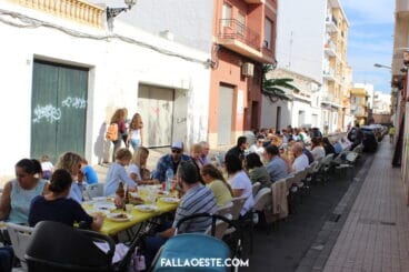 Día de cous cous en la falla Oeste
